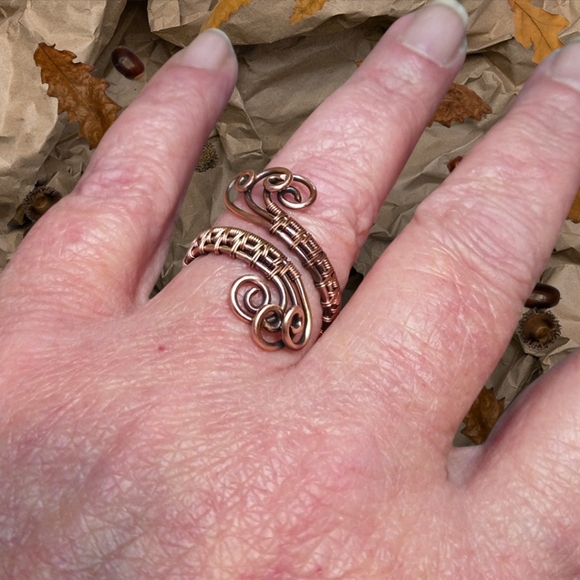 Artisan Copper Wire Weave Ring - Picture 4 of 5